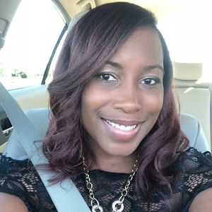 Meet your Posher, Latoya